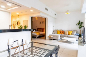 The Lofts, Downtown Dubai - Bright One Bedroom